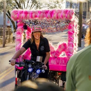 Pedicabs in Nashville | Local Bike Taxi | @VonRphoto
