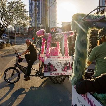 Pedicabs in Nashville | Local Bike Taxi | @VonRphoto