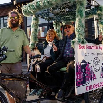 Nashville Senior Tour | Local Bike Taxi | @VonRphoto