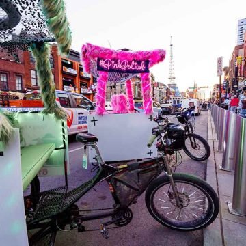 Pedicabs in Nashville | Local Bike Taxi | @VonRphoto