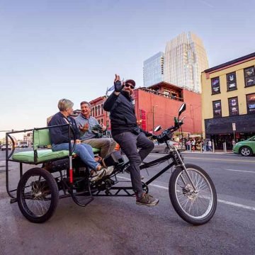 Nashville Senior Tour | Local Bike Taxi | @VonRphoto